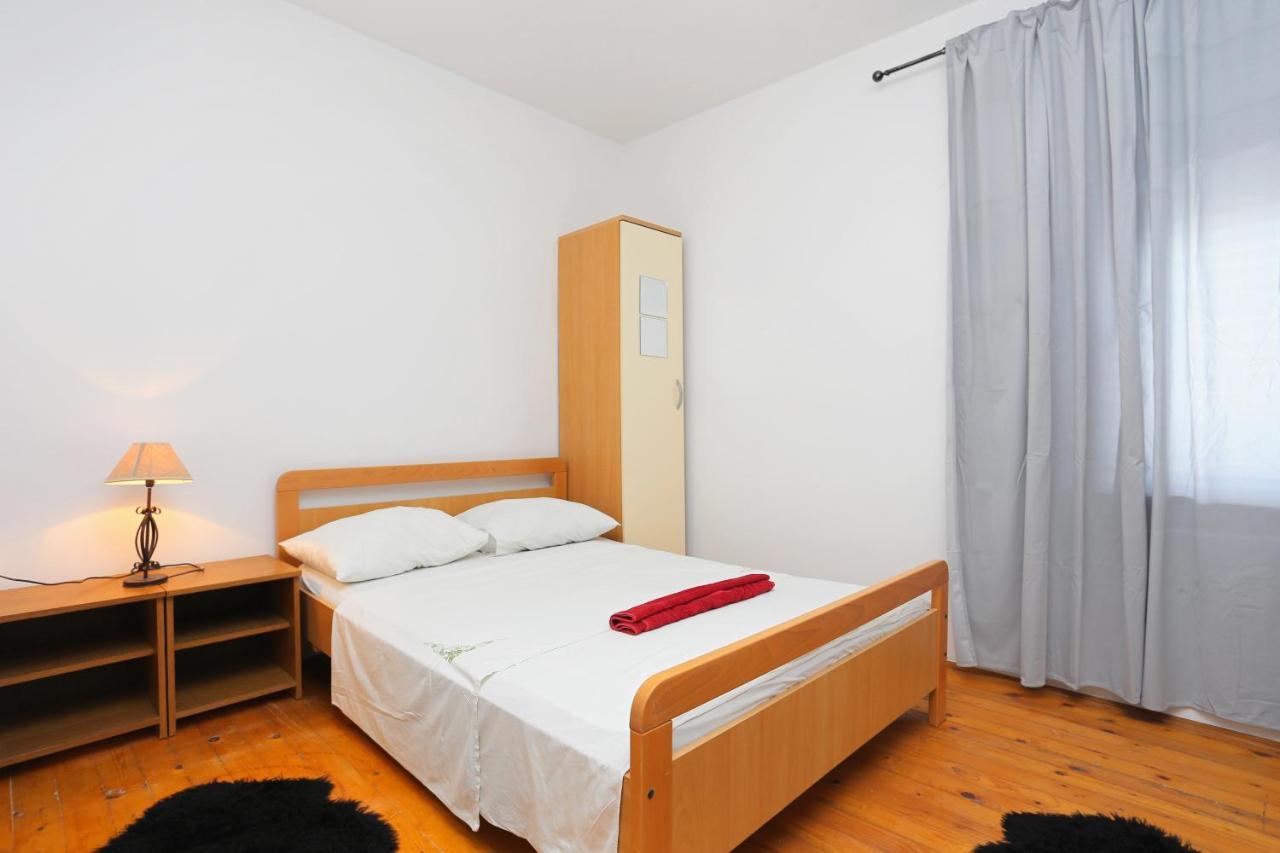 Apartments With A Parking Space Mastrinka, Ciovo - 4324 トロギール エクステリア 写真